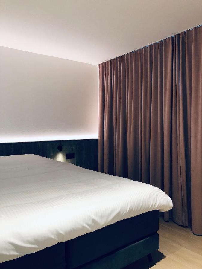 Suites Le Porte-Bonheur Brugia Zewnętrze zdjęcie
